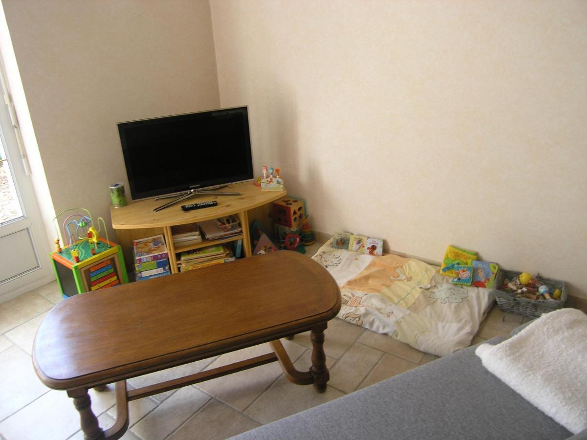 Montcharvot Les Jardins Des 3 Provinces- Gite מראה חיצוני תמונה