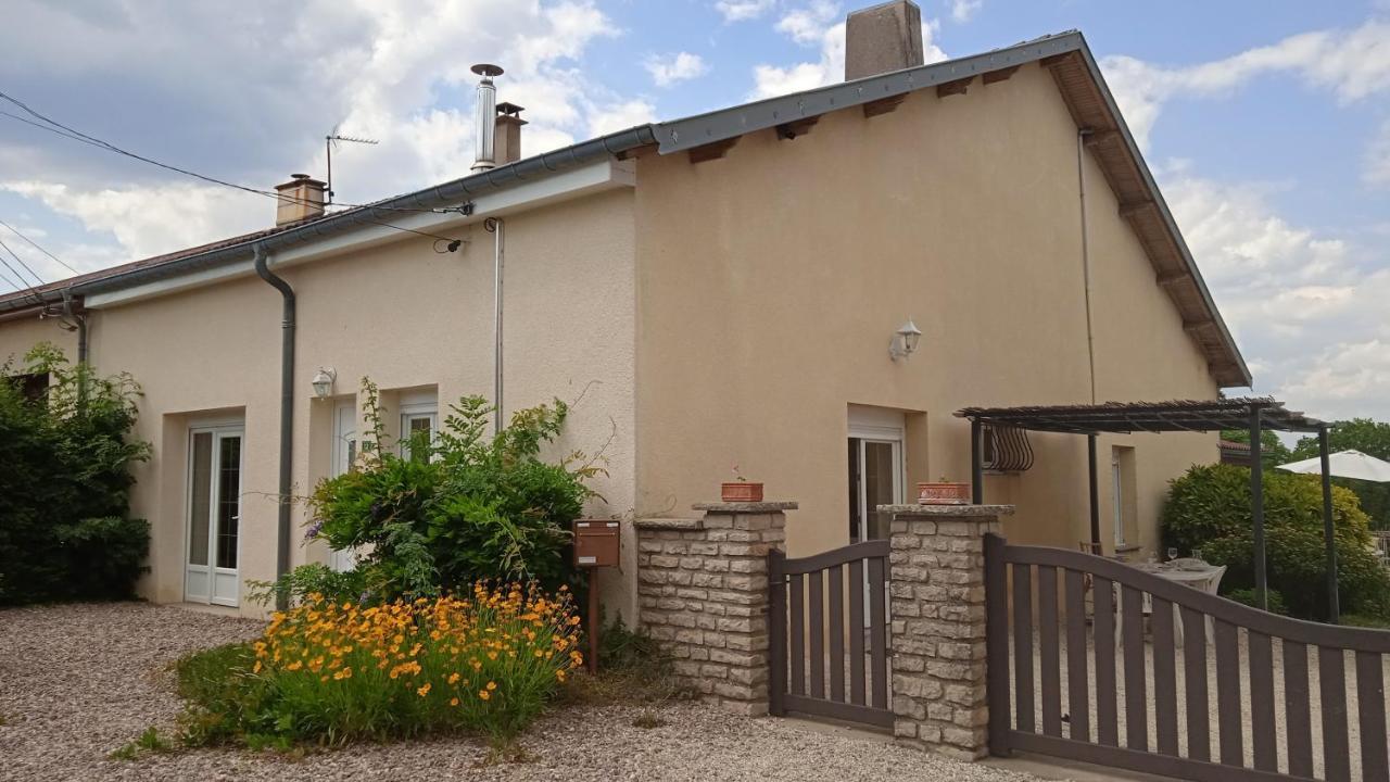 Montcharvot Les Jardins Des 3 Provinces- Gite מראה חיצוני תמונה